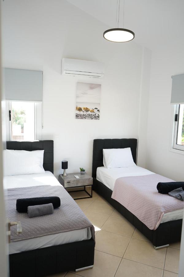 Villa Coral Cove Pegeia Exteriér fotografie